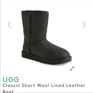 UGG Classic Short Boots - Black Leather